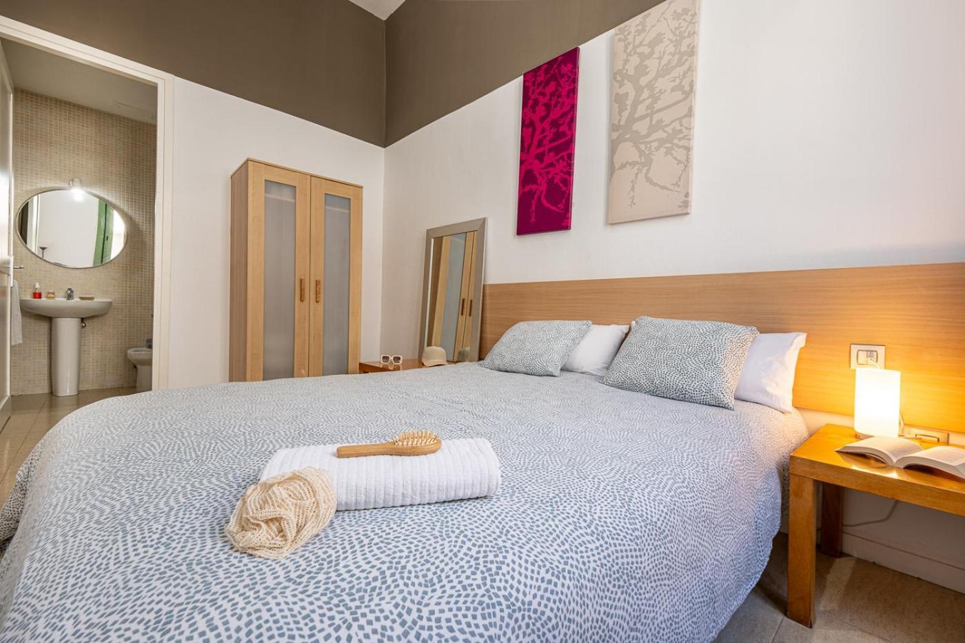 Urban Center Apartments Тарагона Екстериор снимка