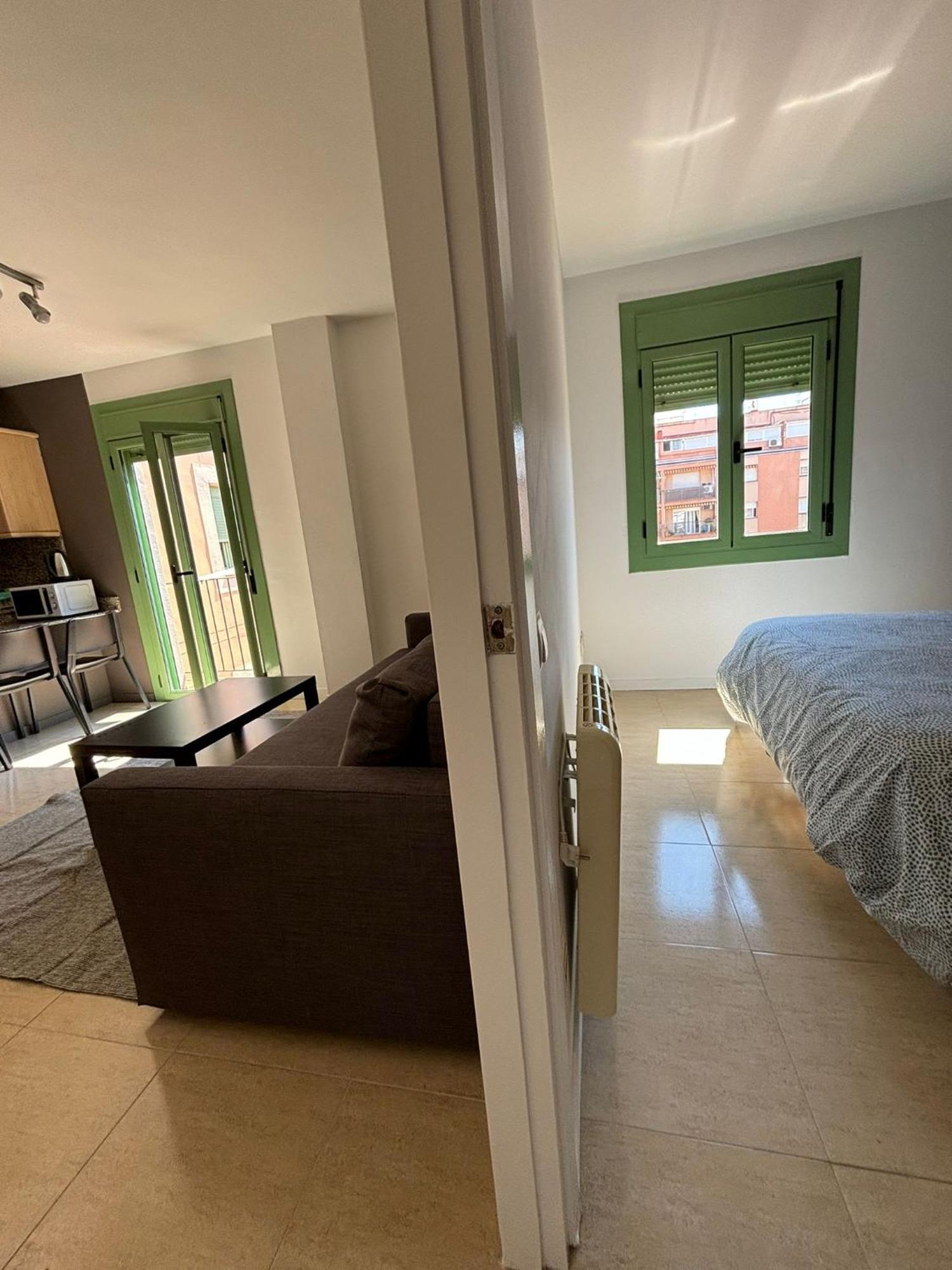 Urban Center Apartments Тарагона Екстериор снимка