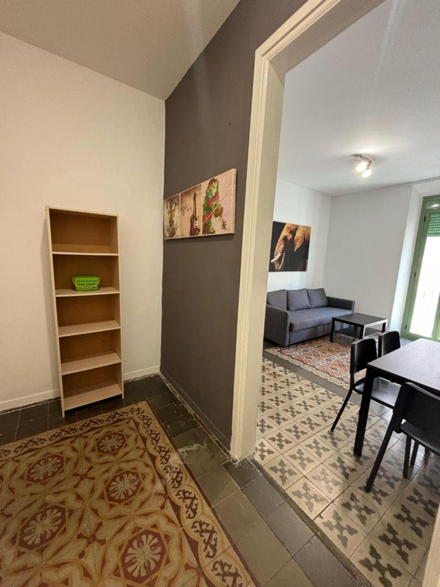 Urban Center Apartments Тарагона Стая снимка