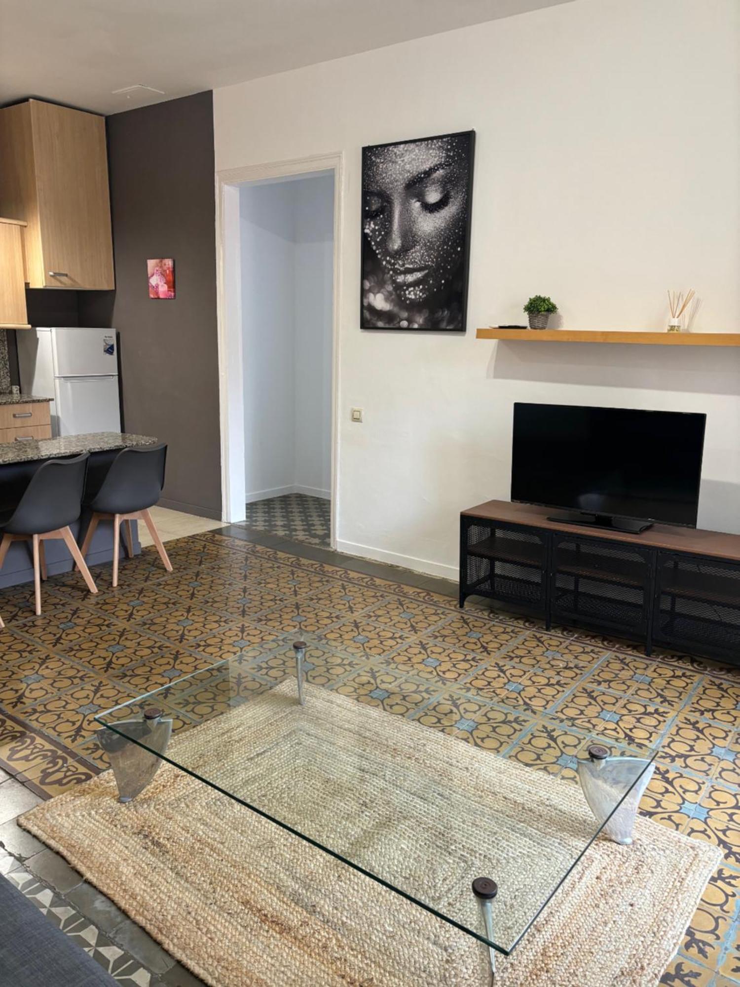 Urban Center Apartments Тарагона Екстериор снимка