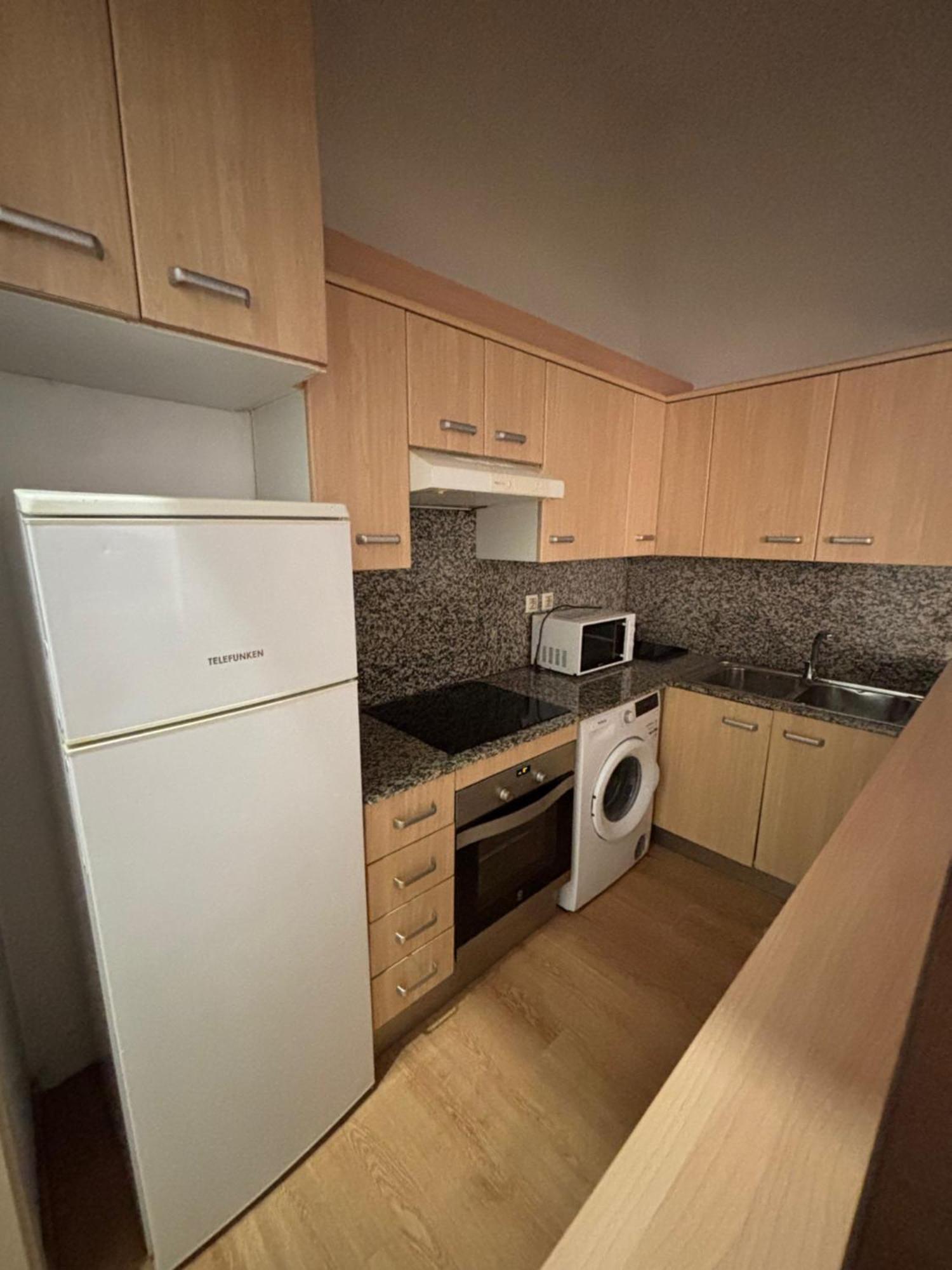 Urban Center Apartments Тарагона Екстериор снимка